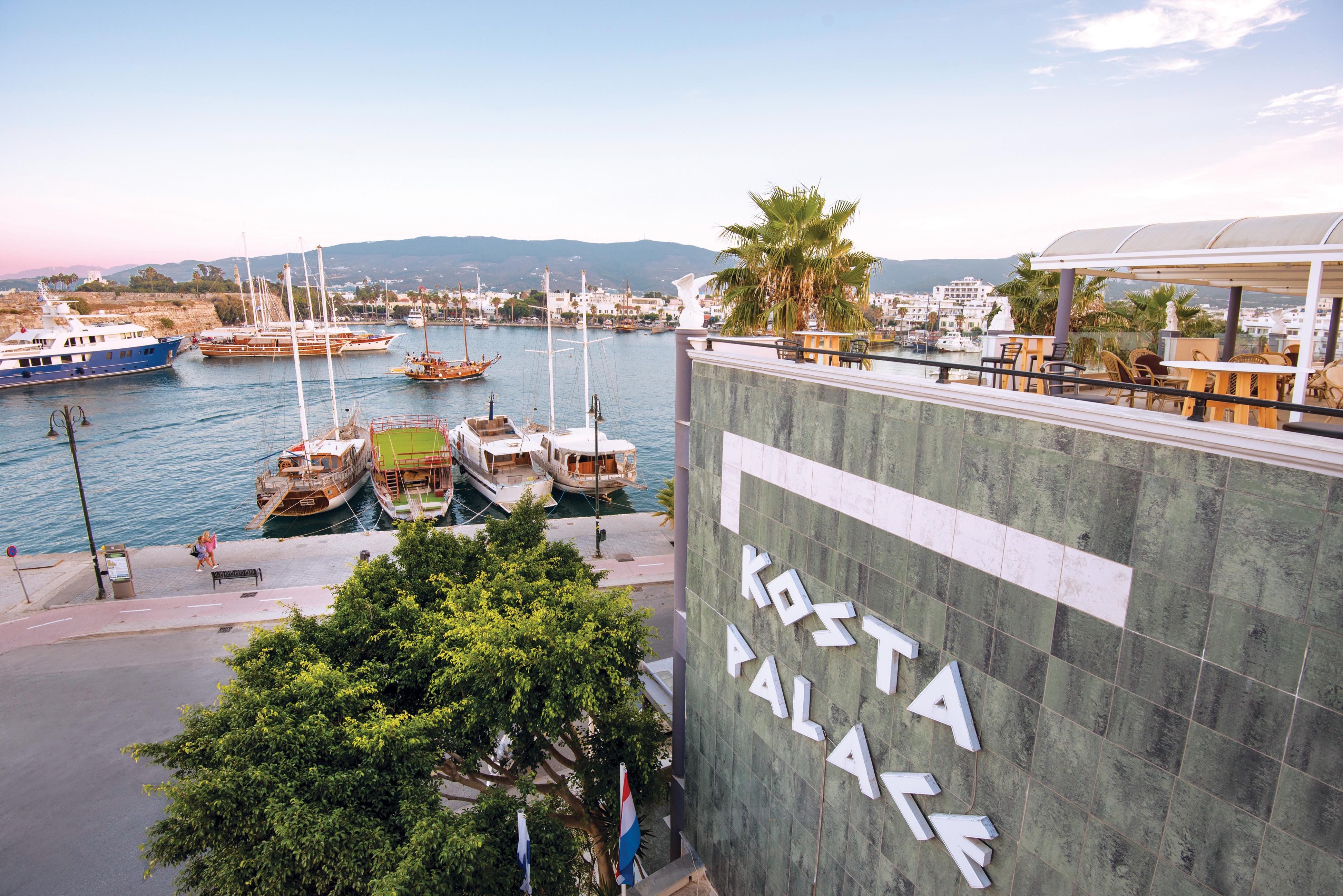 Kosta Palace 외부 사진